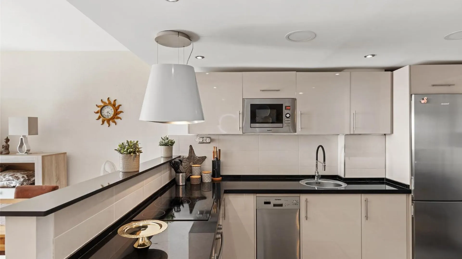 Seaview Terrace In Torremolinos By Costarentals - Ref 233